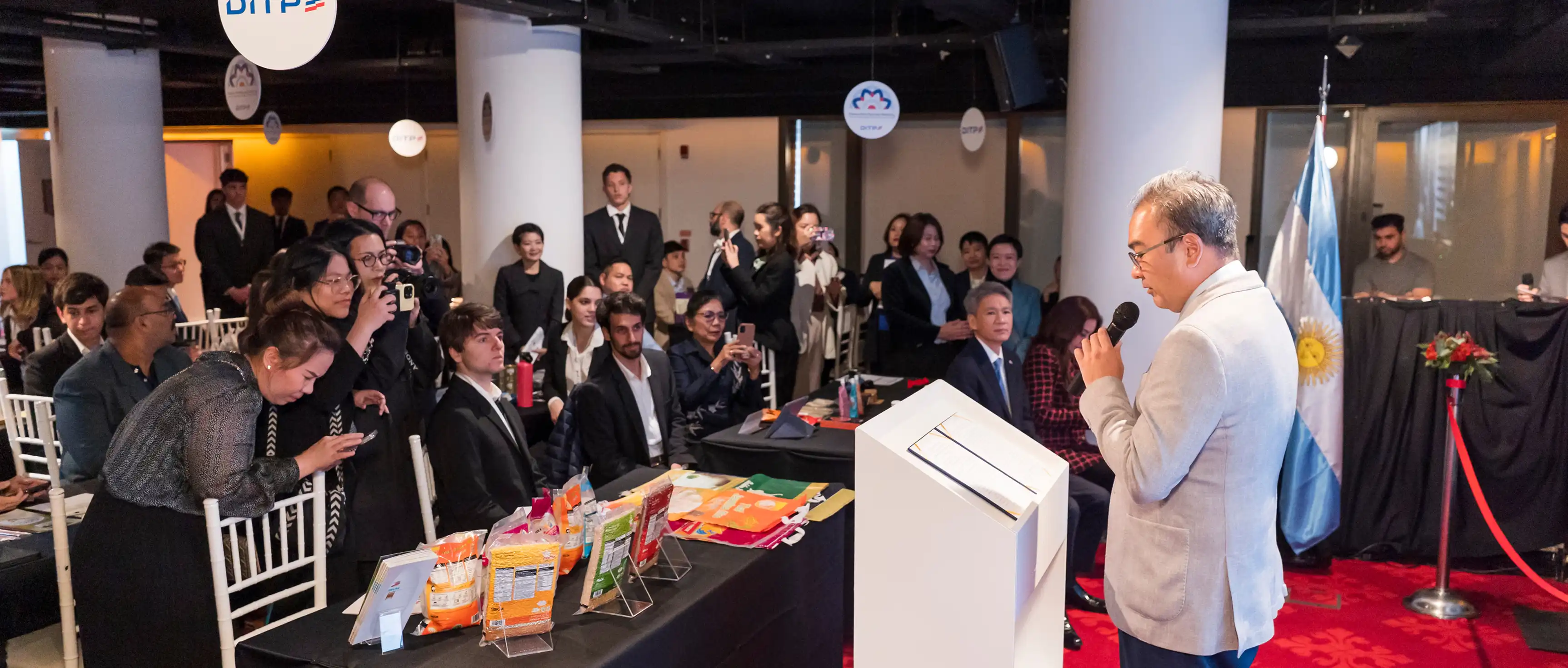 Influencer Campaign & B2B Engagement Platform